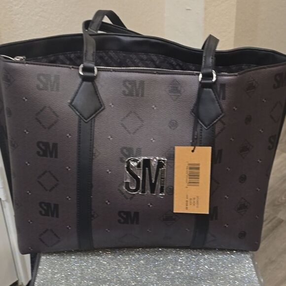 Steve Madden BLiza Diamond Logo Tote Bag